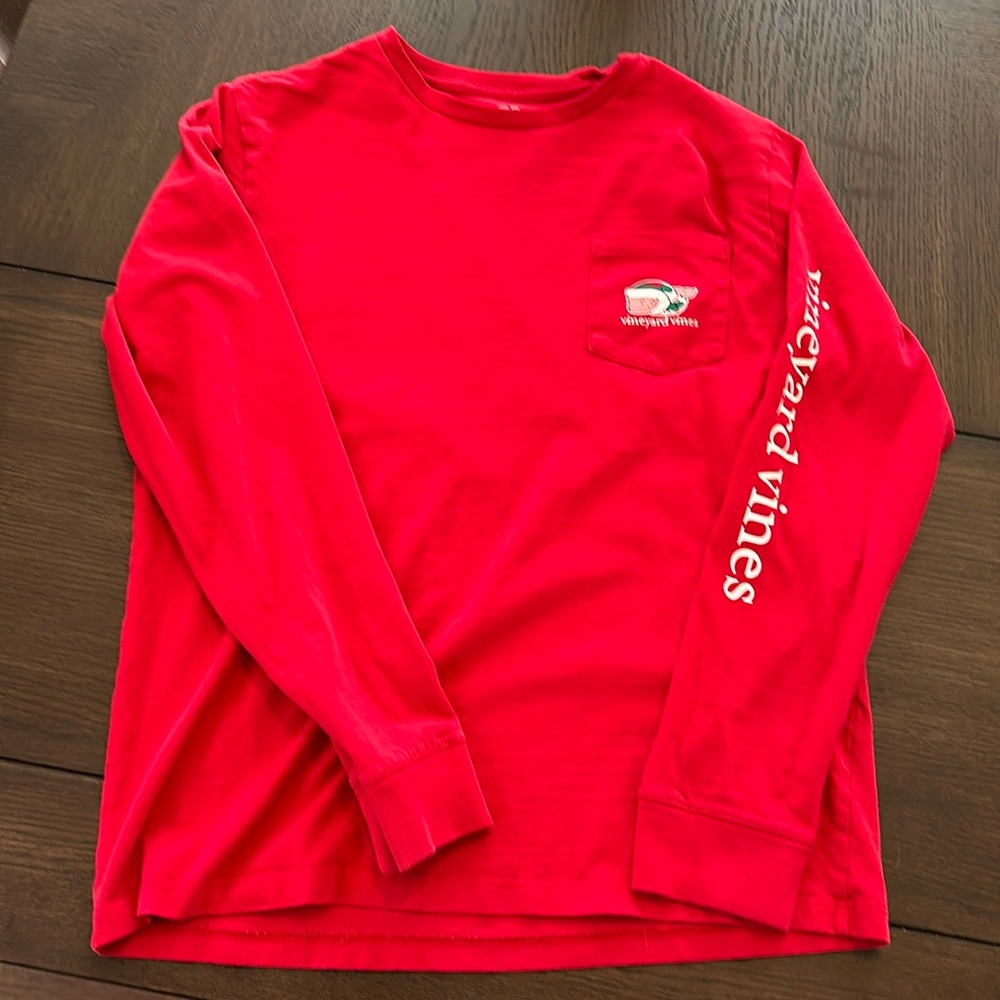 Boys large vineyard vines long sleeve holiday tee